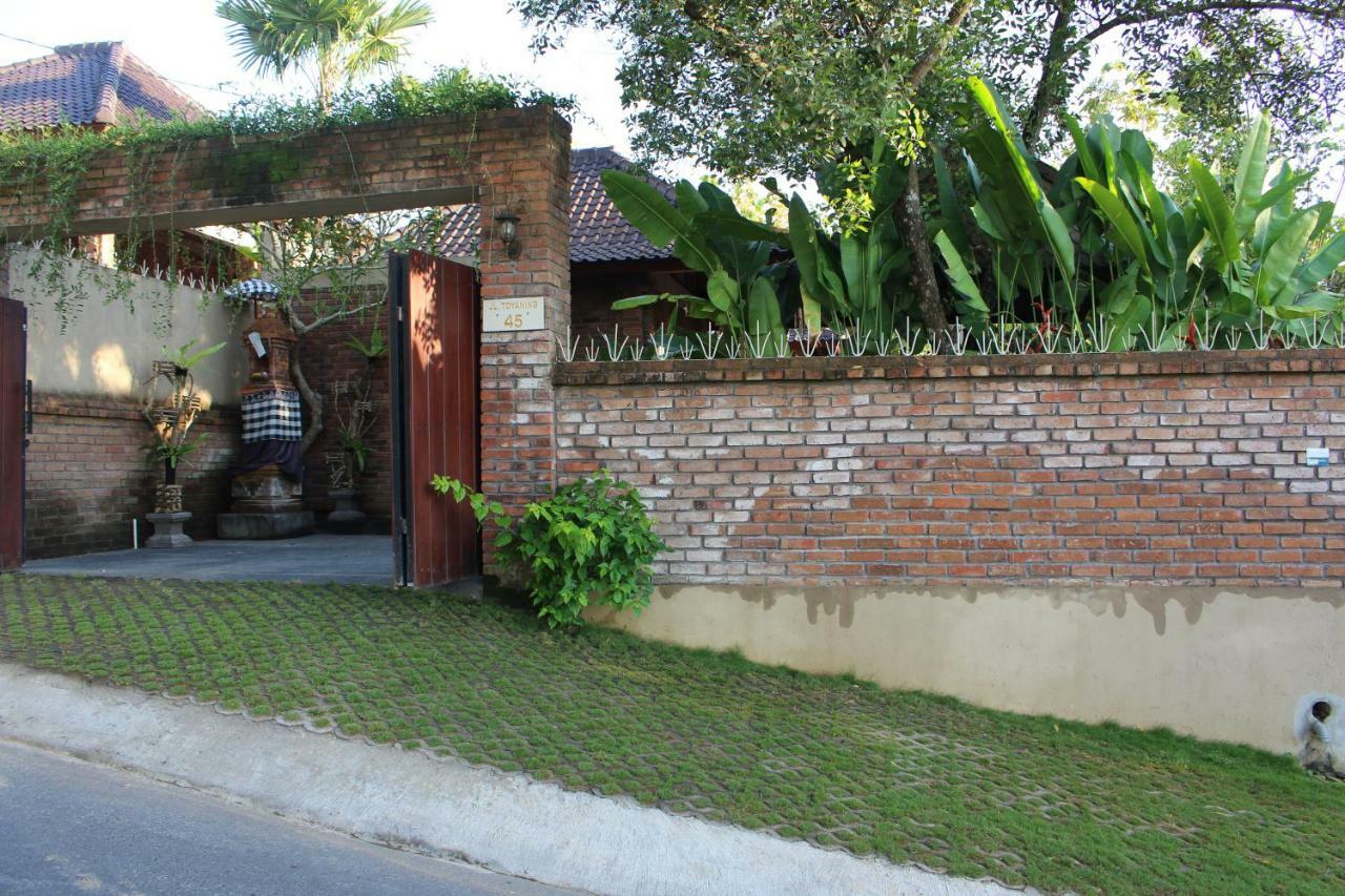 Villa Mayong Uluwatu エクステリア 写真