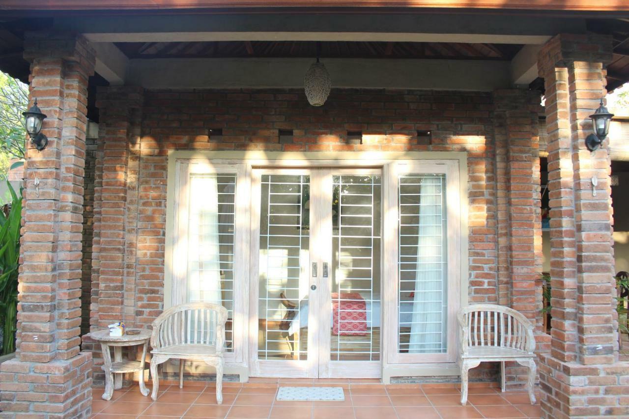 Villa Mayong Uluwatu エクステリア 写真