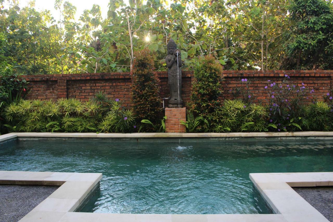 Villa Mayong Uluwatu エクステリア 写真
